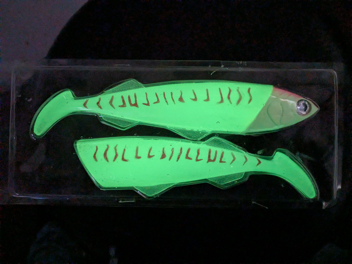 Tuna trolling plastics